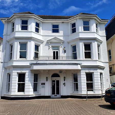 Top Quality Beach Front Apartment Sleep Up To 7 Guests Bournemouth Exteriér fotografie