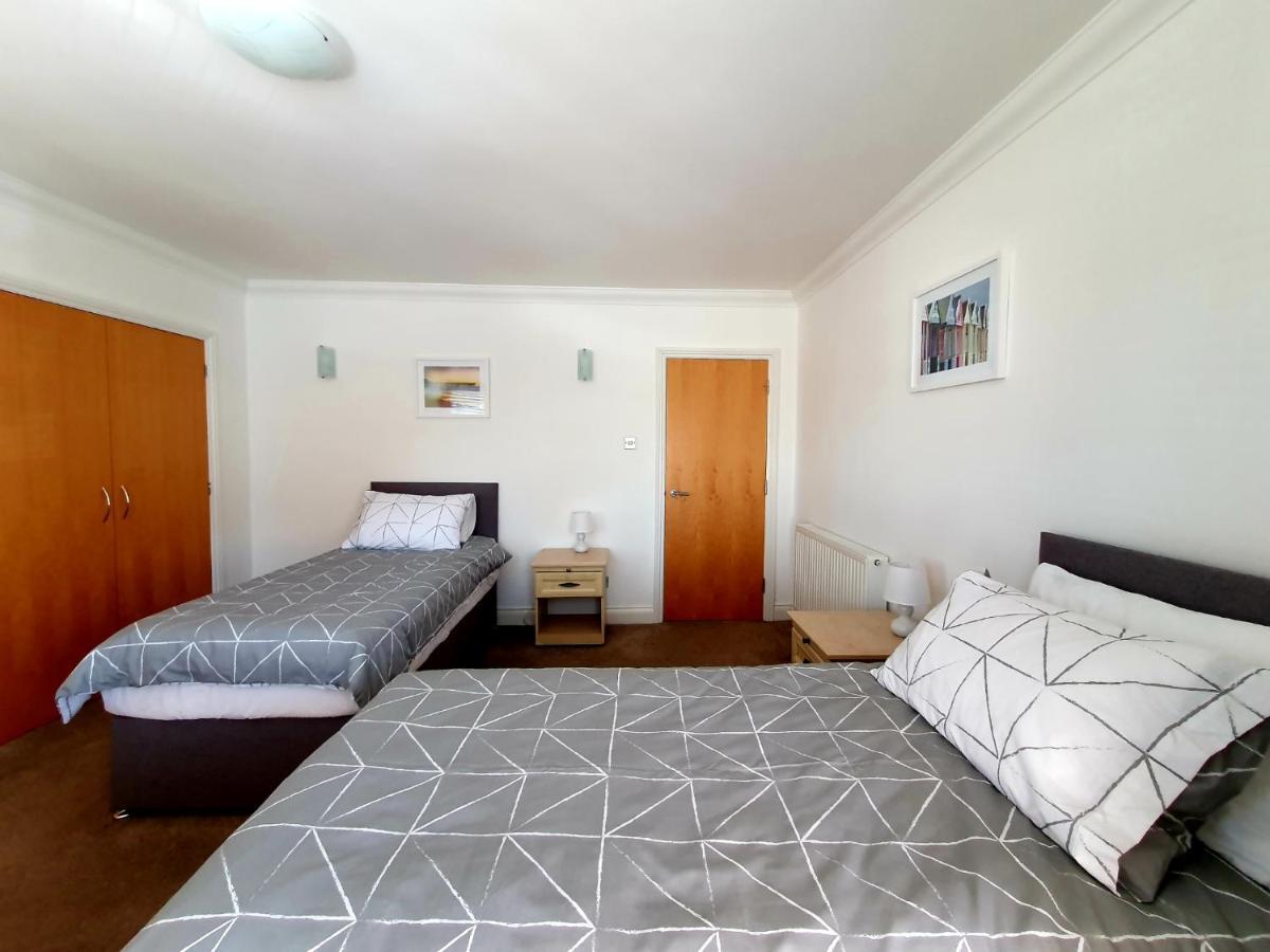 Top Quality Beach Front Apartment Sleep Up To 7 Guests Bournemouth Exteriér fotografie
