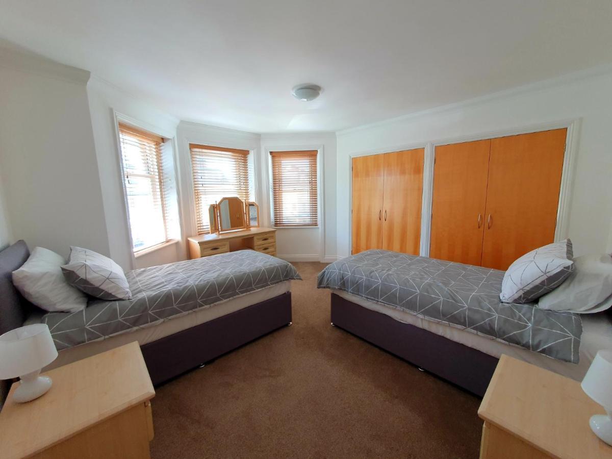 Top Quality Beach Front Apartment Sleep Up To 7 Guests Bournemouth Exteriér fotografie